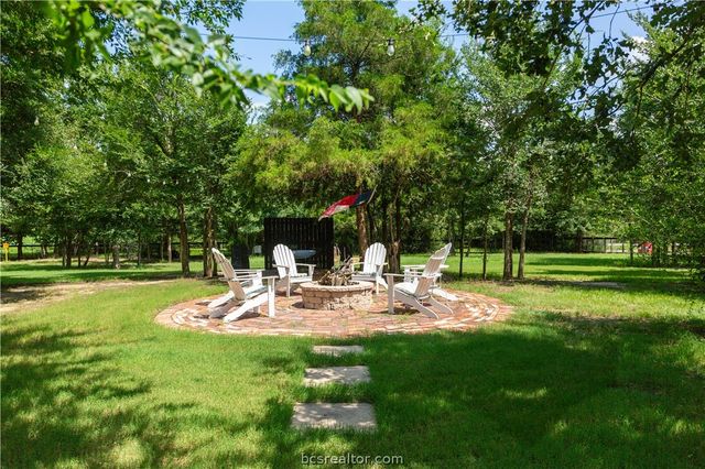 5036 Glory Road, Bryan, TX 77808