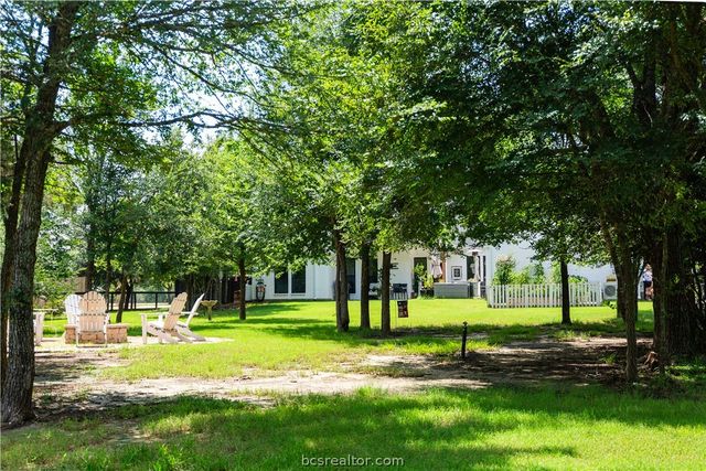 5036 Glory Road, Bryan, TX 77808