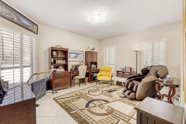 10273 St Andrews Road, Boynton Beach, FL 33436