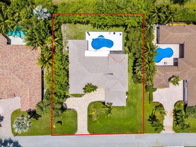 10273 St Andrews Road, Boynton Beach, FL 33436