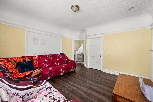 1438 E 20th Street, Los Angeles, CA 90011