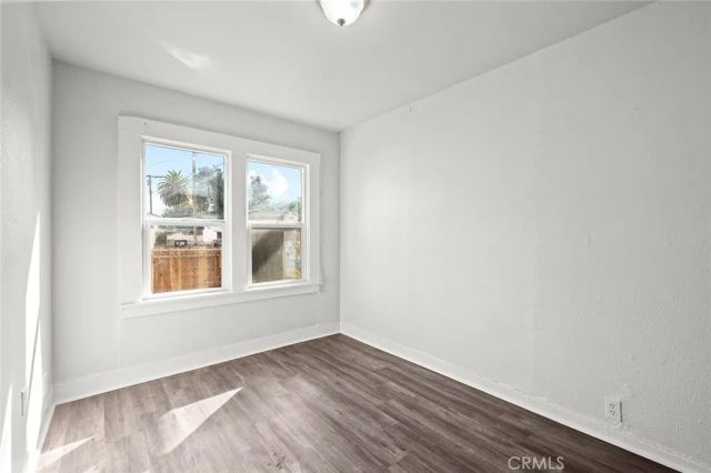 1438 E 20th Street, Los Angeles, CA 90011