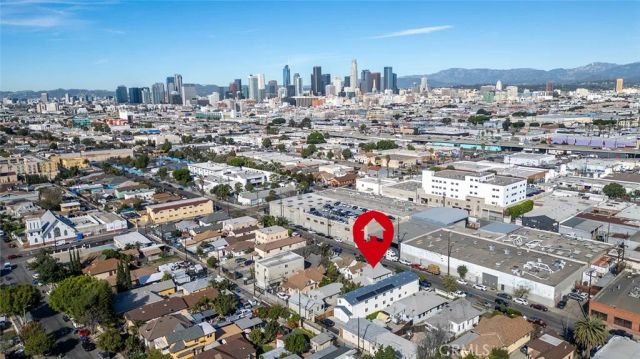 1438 E 20th Street, Los Angeles, CA 90011