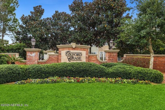 11152 CASTLEMAIN Circle S, Jacksonville, FL 32256