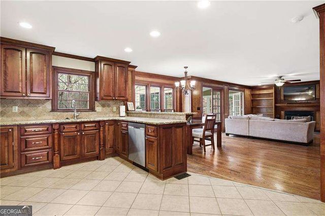 700 Woodmont Drive, Marietta, GA 30062