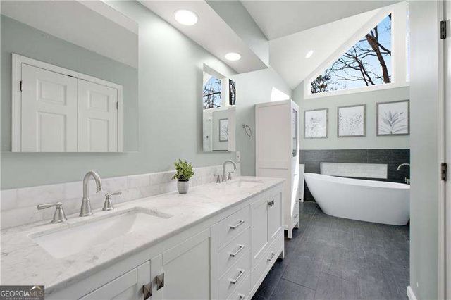 700 Woodmont Drive, Marietta, GA 30062