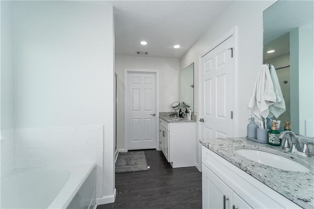 4754 Otter Creek Circle, Blackshear, GA 31516