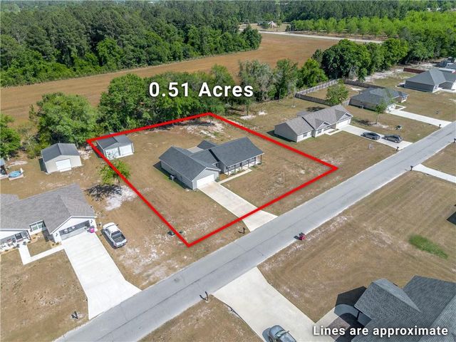 4754 Otter Creek Circle, Blackshear, GA 31516