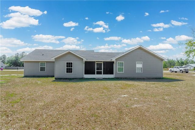 4754 Otter Creek Circle, Blackshear, GA 31516
