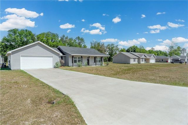 4754 Otter Creek Circle, Blackshear, GA 31516