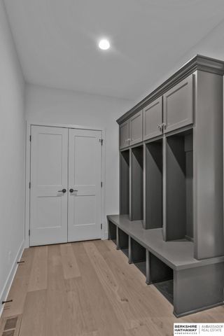 12620 S 78th Avenue, Papillion, NE 68046