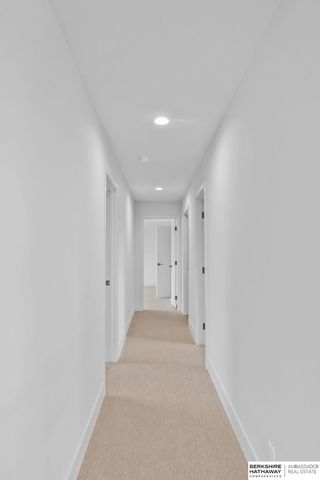 12620 S 78th Avenue, Papillion, NE 68046