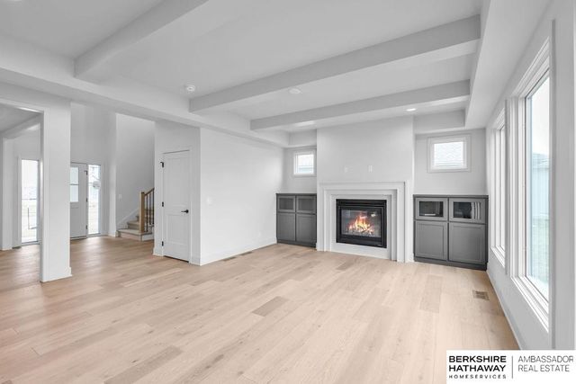 12620 S 78th Avenue, Papillion, NE 68046