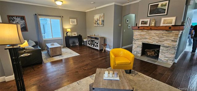 218 W Chester Street, Long Beach, NY 11561