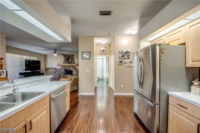 17090 Silver Panther LN, Fort Myers, FL 33913