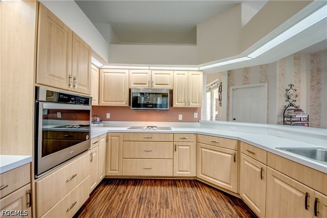 17090 Silver Panther LN, Fort Myers, FL 33913