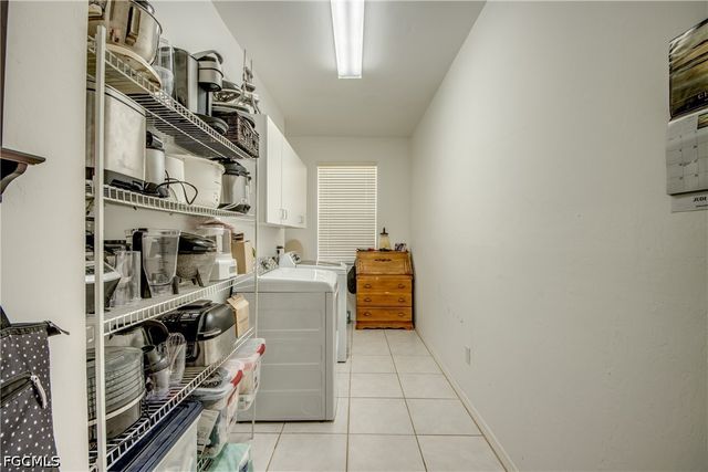 17090 Silver Panther LN, Fort Myers, FL 33913