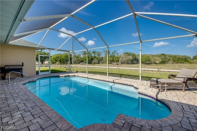 17090 Silver Panther LN, Fort Myers, FL 33913