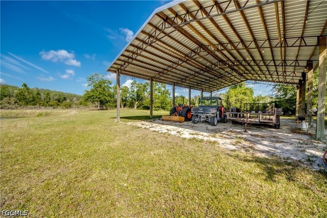 17090 Silver Panther LN, Fort Myers, FL 33913