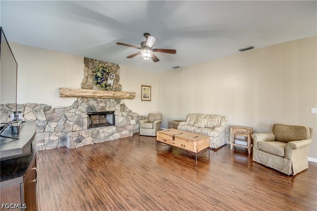 17090 Silver Panther LN, Fort Myers, FL 33913