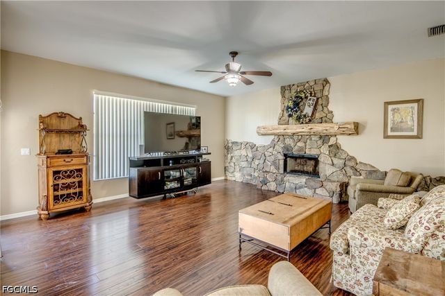 17090 Silver Panther LN, Fort Myers, FL 33913