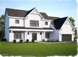 7 Mapleton Court, Clifton Park, NY 12065