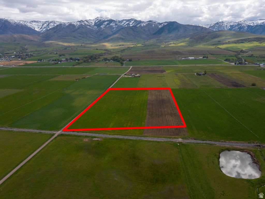 Image 1 of property listing at 800 E 9000 N, Richmond, UT 84333