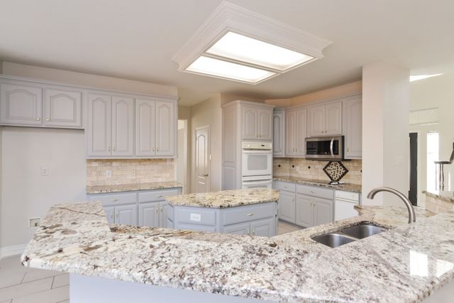 8512 Mesa Verde Drive, Plano, TX 75025
