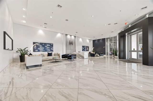 5925 Almeda Road 10814, Houston, TX 77004