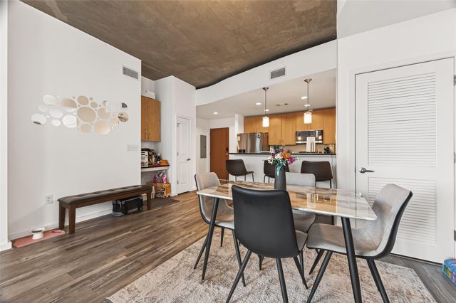 5925 Almeda Road 10814, Houston, TX 77004