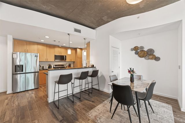 5925 Almeda Road 10814, Houston, TX 77004