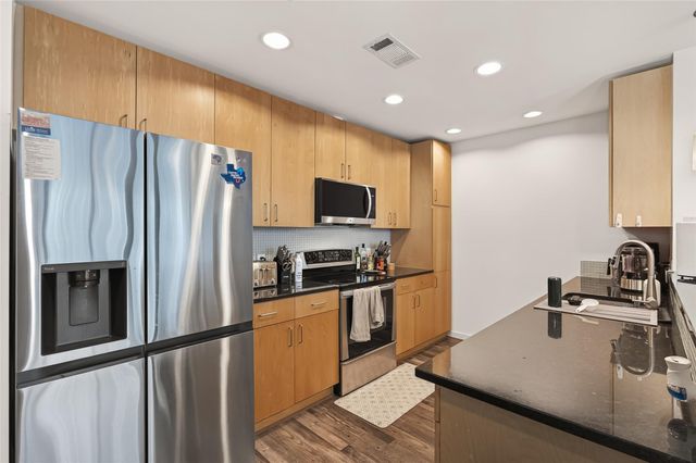 5925 Almeda Road 10814, Houston, TX 77004