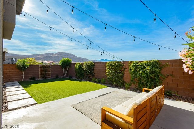 9760 Pyrite Mystery Avenue, Las Vegas, NV 89148