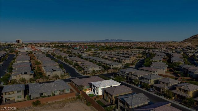 9760 Pyrite Mystery Avenue, Las Vegas, NV 89148