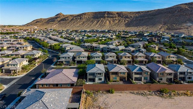 9760 Pyrite Mystery Avenue, Las Vegas, NV 89148