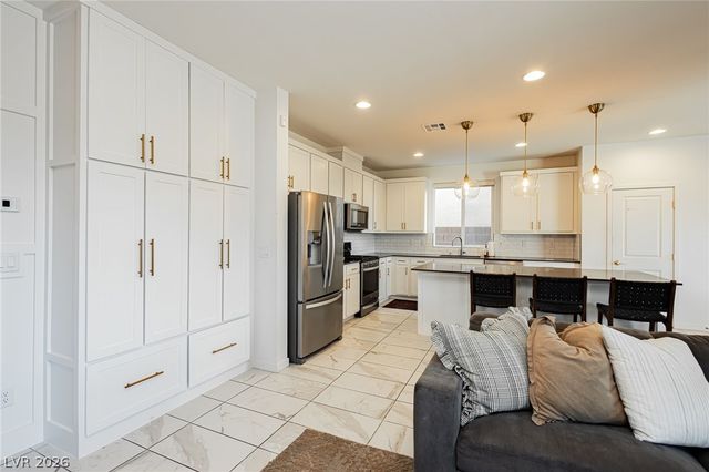 9760 Pyrite Mystery Avenue, Las Vegas, NV 89148