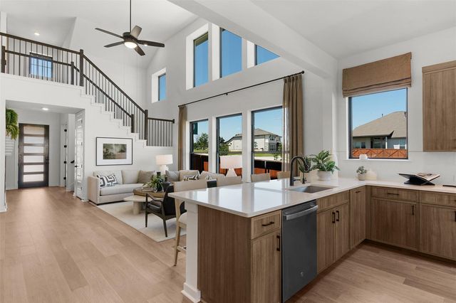 301 West Faulkner ST, Liberty Hill, TX 78642