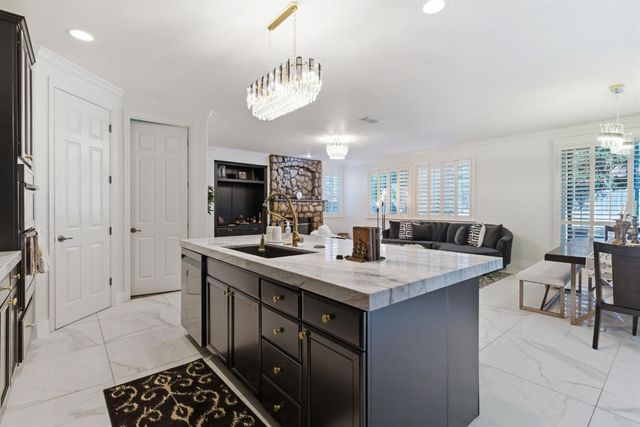 243 John Kamps Way, Ripon, CA 95366