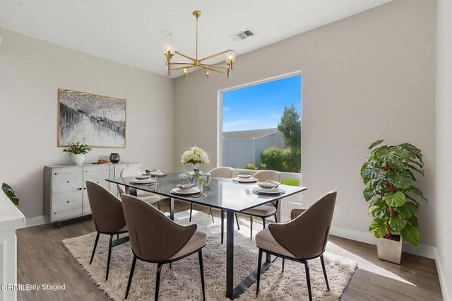 13529 Stonethwaite Lane, Bakersfield, CA 93311