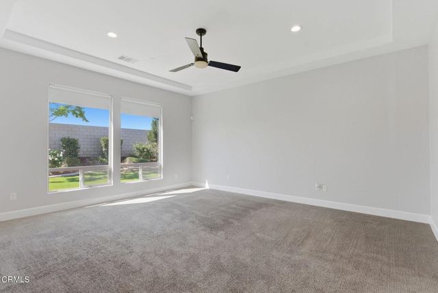 13529 Stonethwaite Lane, Bakersfield, CA 93311