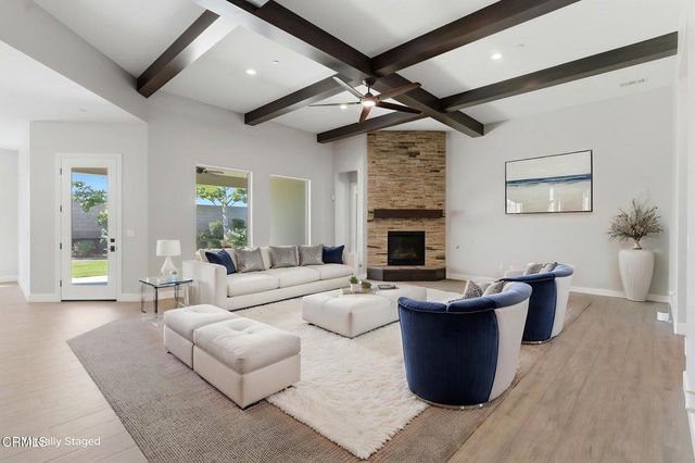 13529 Stonethwaite Lane, Bakersfield, CA 93311