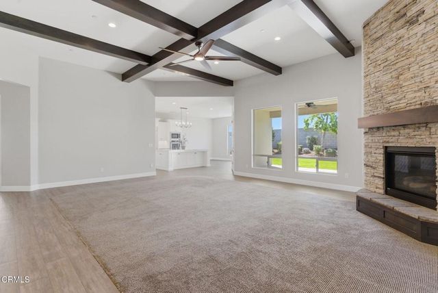 13529 Stonethwaite Lane, Bakersfield, CA 93311