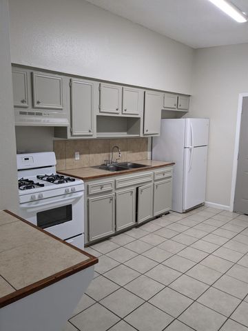 3357 Frick Road 12, Houston, TX 77086