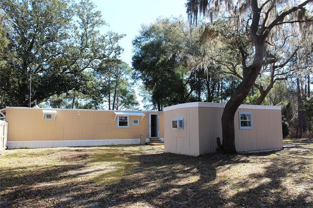 18664 SE 21ST PLACE, Silver Springs, FL 34488