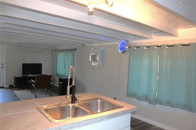 18664 SE 21ST PLACE, Silver Springs, FL 34488