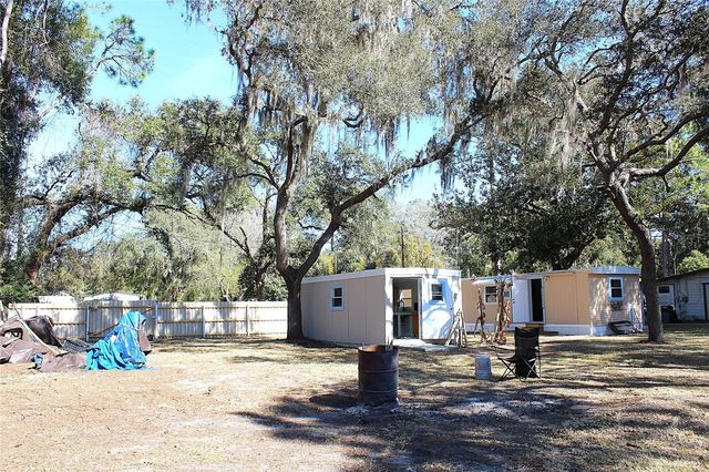 18664 SE 21ST PLACE, Silver Springs, FL 34488