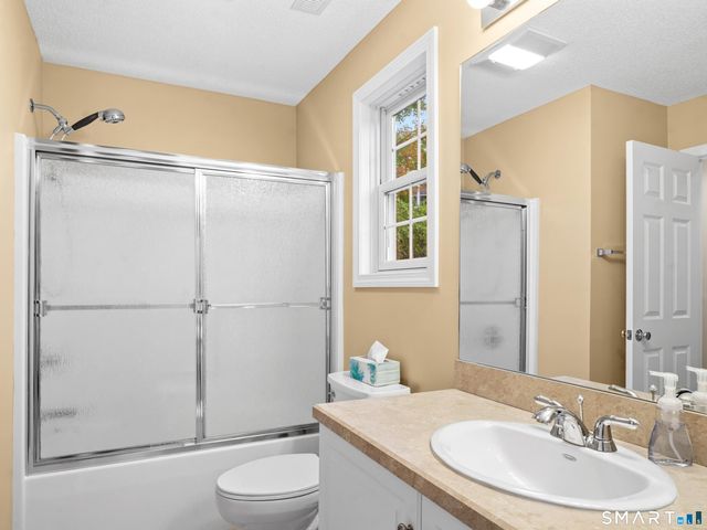 314 Briarwood Drive, Manchester, CT 06040