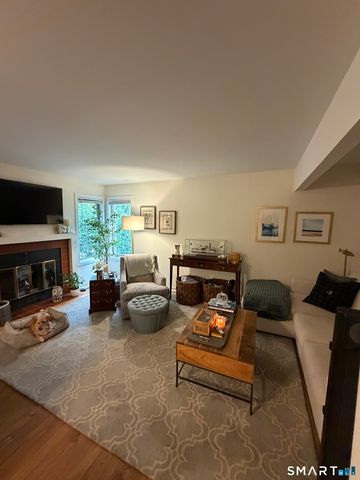 1 Sylvan Lane C, Westport, CT 06880