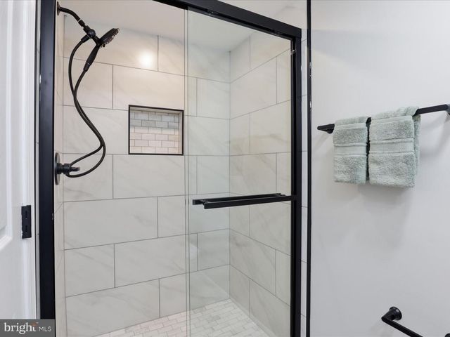 26 SOMERSET ST, La Plata, MD 20646