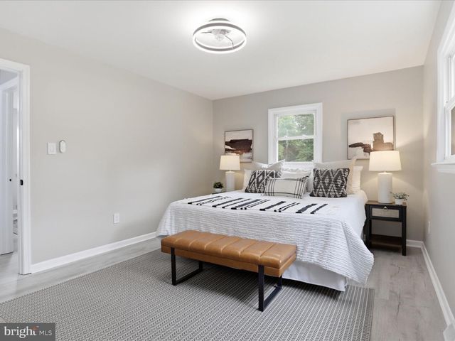 26 SOMERSET ST, La Plata, MD 20646